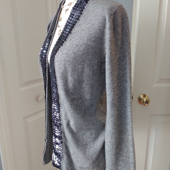 Pink Tartan Cashmere Blend Grey Sequins Trim Cardigan XS - Picture 2 of 14